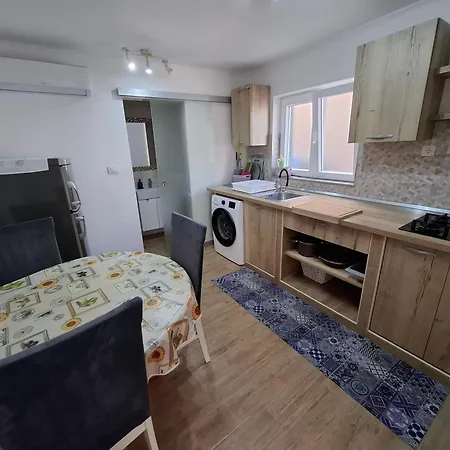 Rabbit Zec Apartment